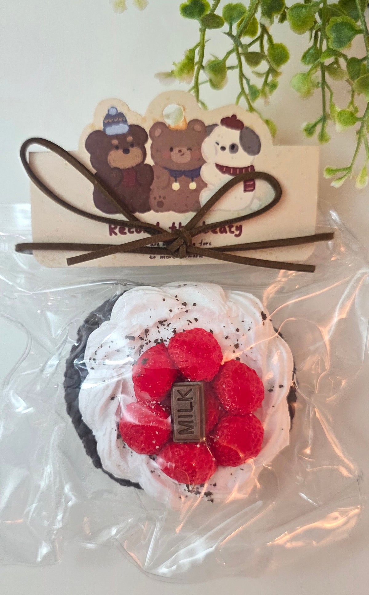 Squishy - Chocolate strawberry cake
